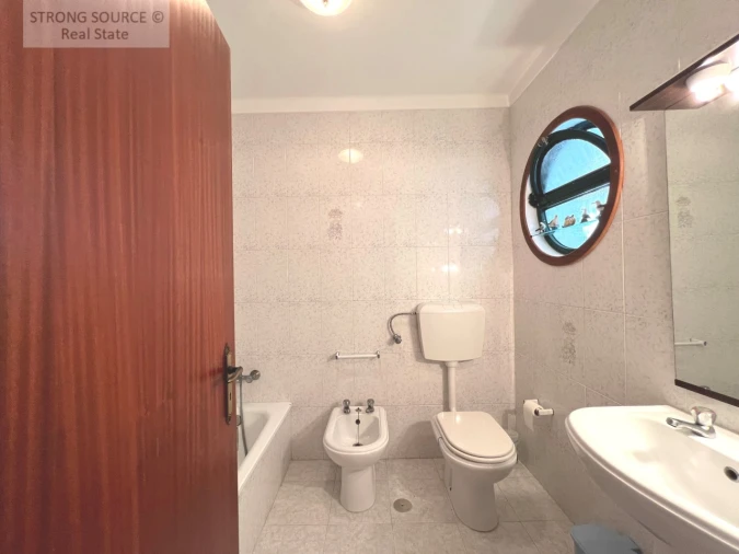 Apartamento T2 para Venda em Atouguia da Baleia Foto 24