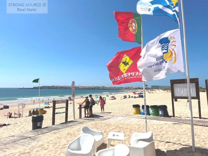 Apartamento T2 para Venda em Atouguia da Baleia Foto 87