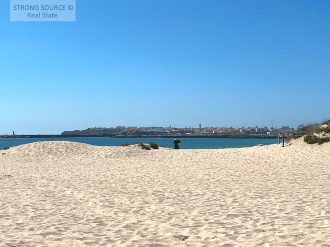 Apartamento T2 para Venda em Atouguia da Baleia Foto 92