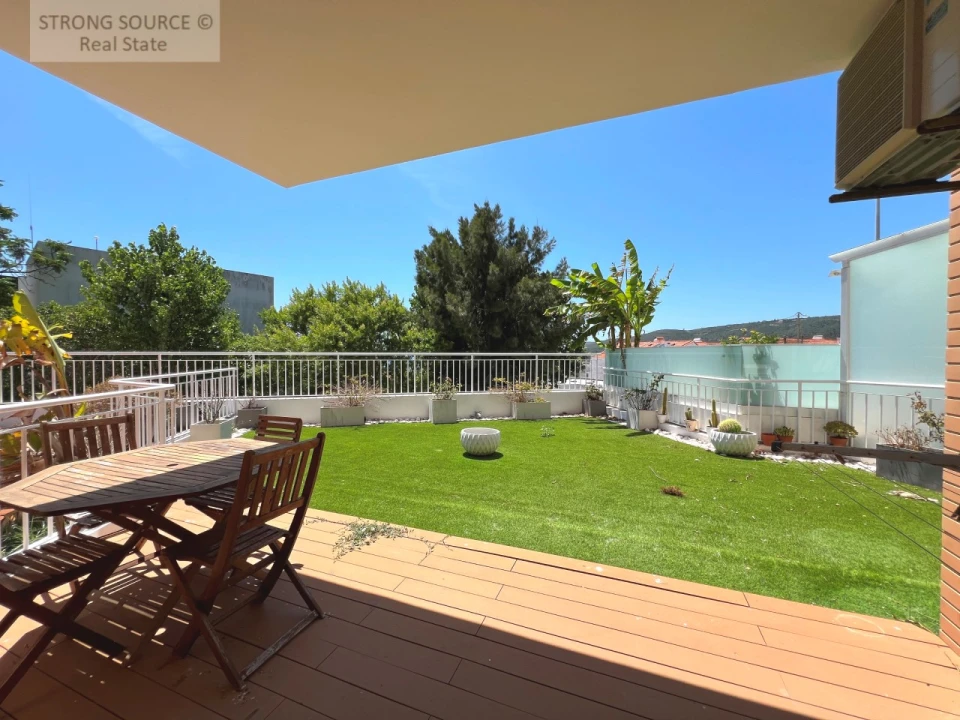 Moradia T3 para Venda em Sesimbra (Santiago) Foto 13