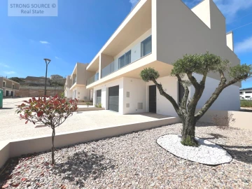 Moradia T5 para Venda em Lourinhã e Atalaia