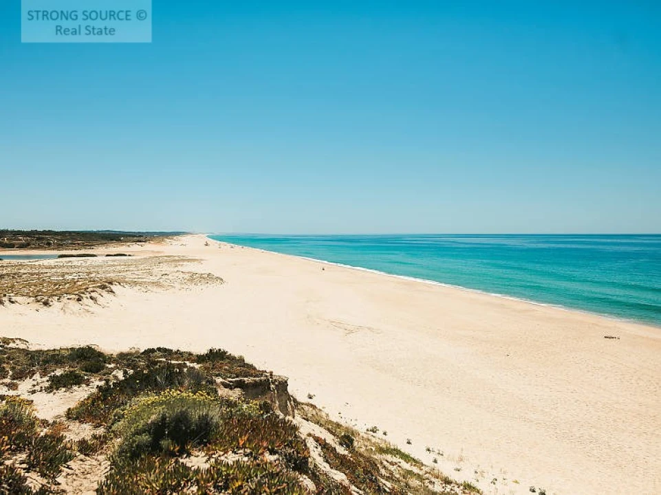 Terreno para Venda em Melides Foto 51