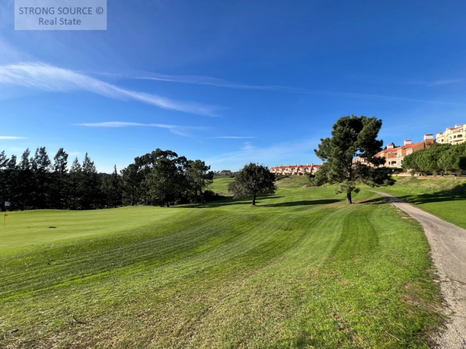 Moradia T4 para Venda em Turcifal Foto 52