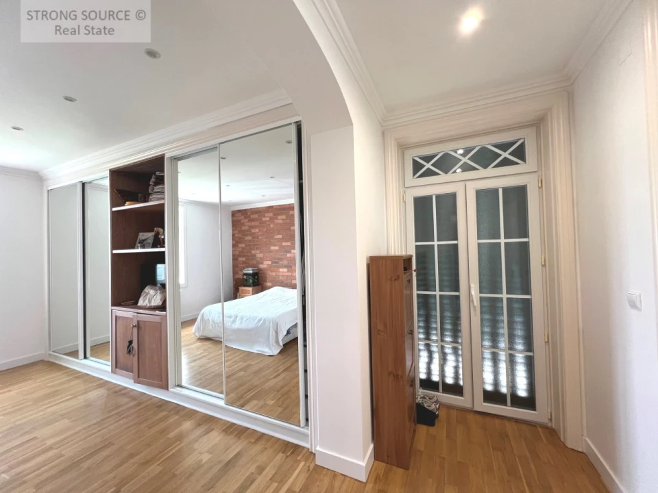 Moradia T6 para Venda em Miragaia e Marteleira Foto 82