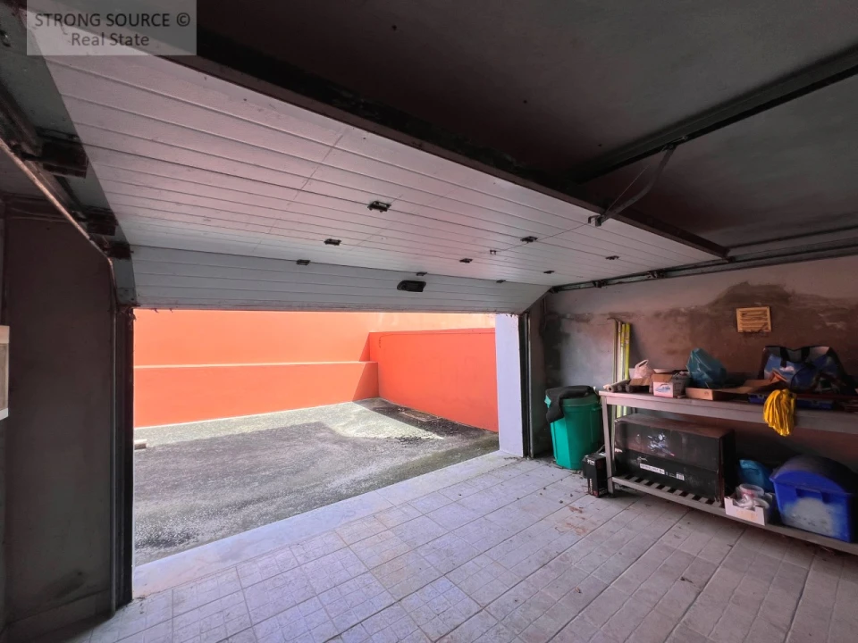 Moradia T6 para Venda em Miragaia e Marteleira Foto 105