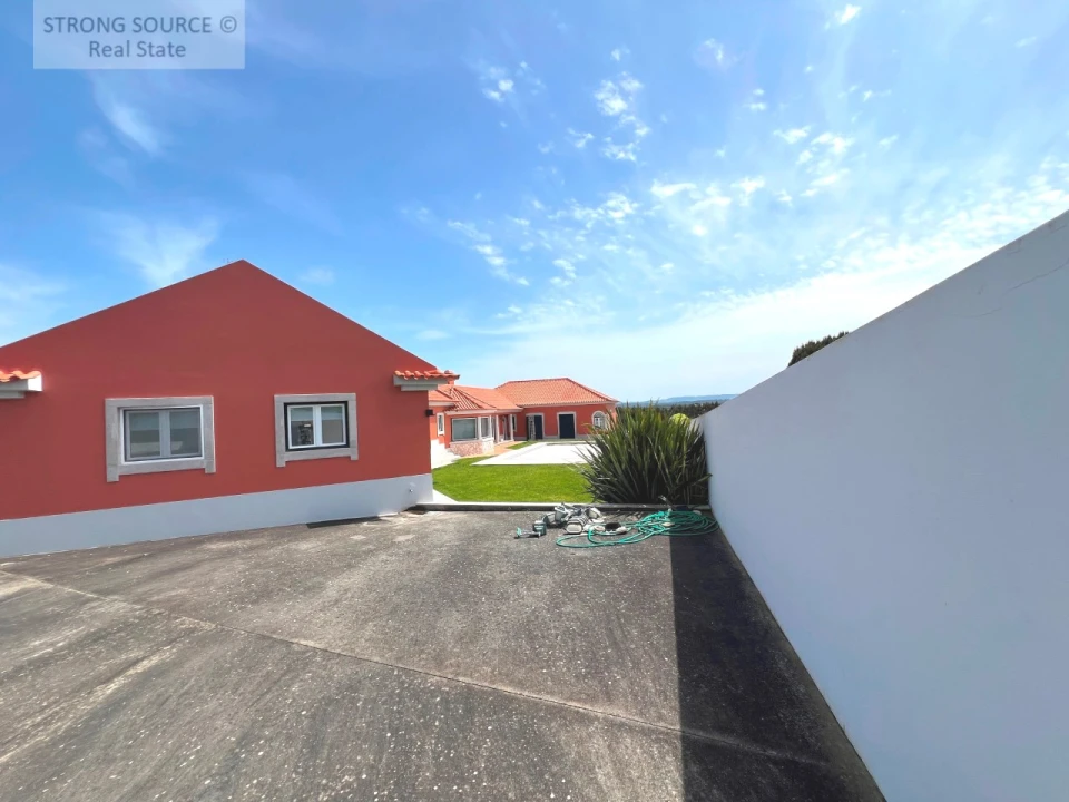 Moradia T6 para Venda em Miragaia e Marteleira Foto 108