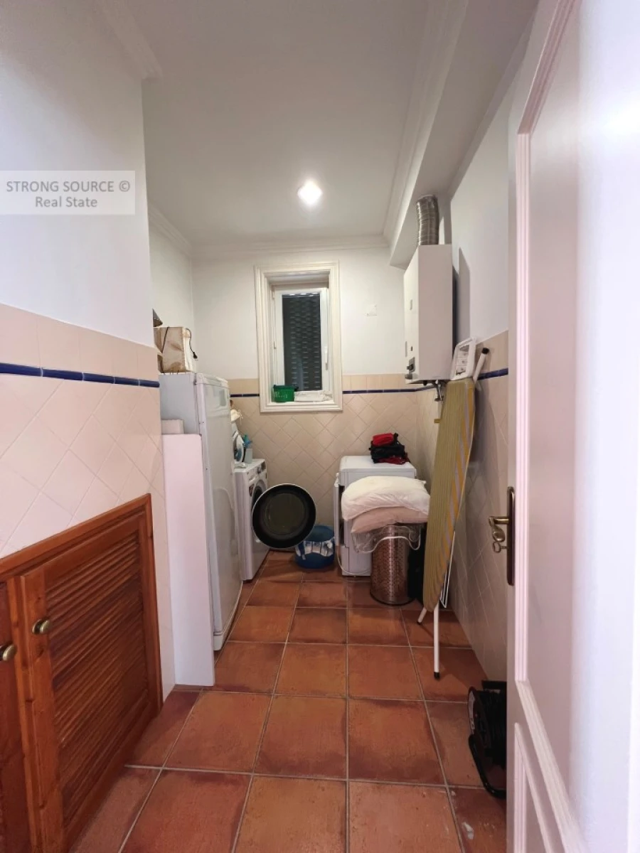 Moradia T6 para Venda em Miragaia e Marteleira Foto 34