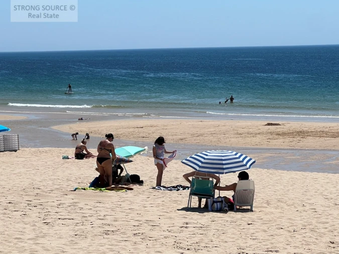 Moradia T6 para Venda em Miragaia e Marteleira Foto 138