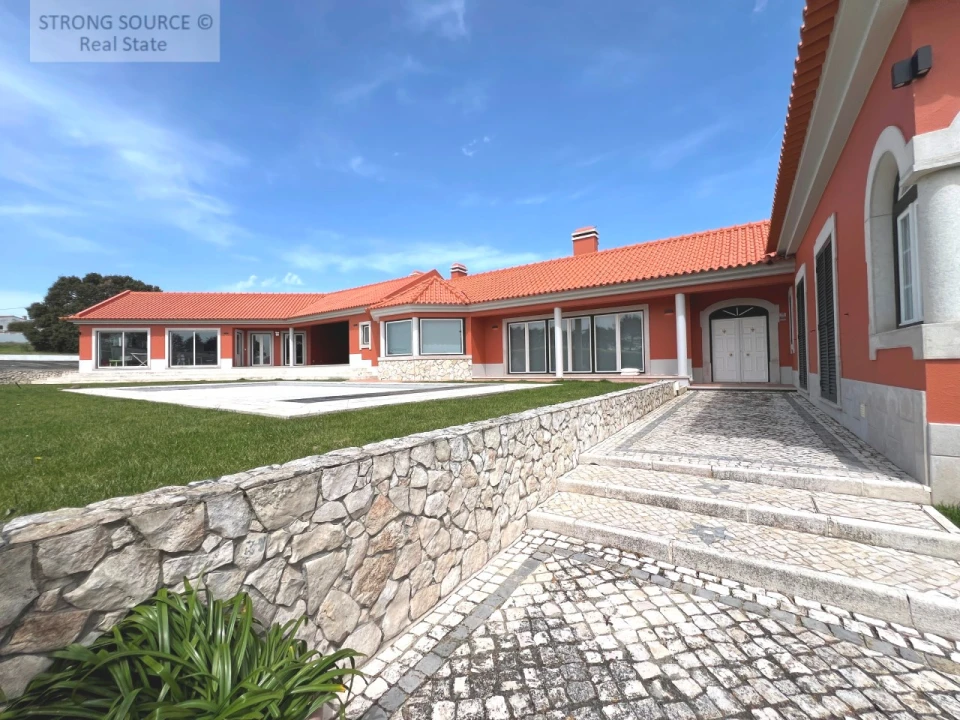 Moradia T6 para Venda em Miragaia e Marteleira Foto 2