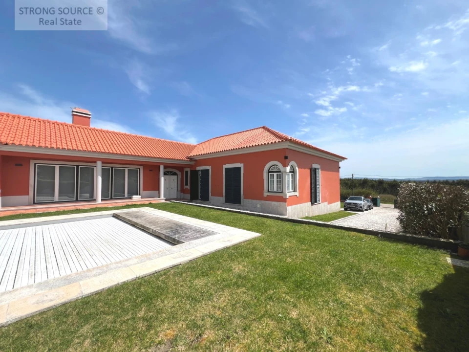 Moradia T6 para Venda em Miragaia e Marteleira Foto 5