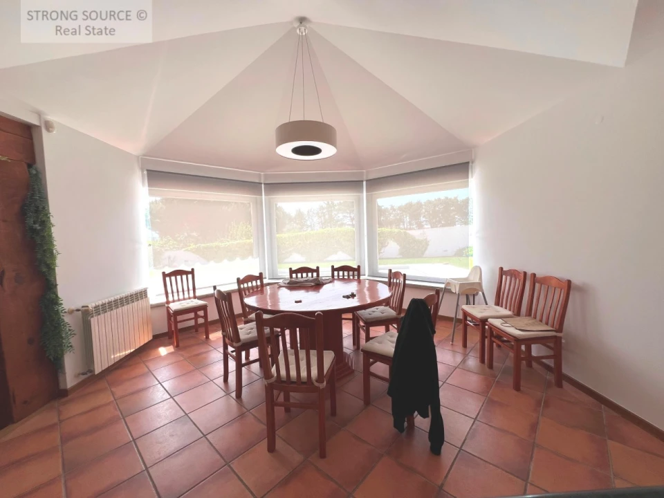 Moradia T6 para Venda em Miragaia e Marteleira Foto 24