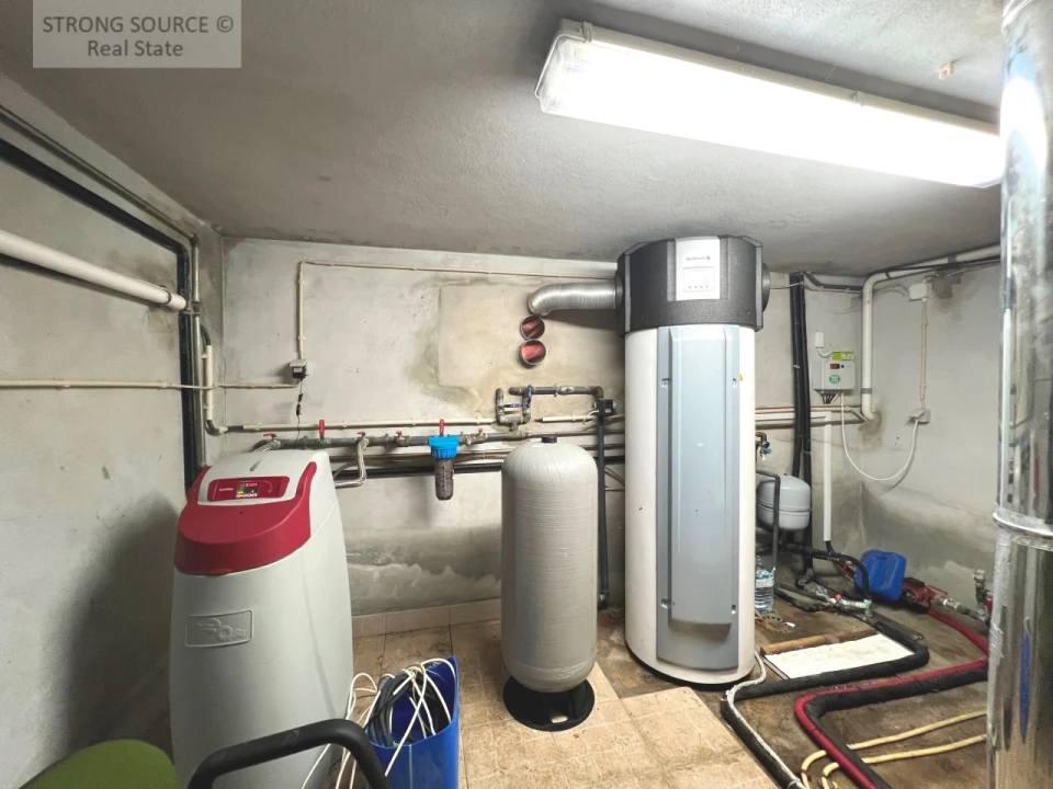 Moradia T6 para Venda em Miragaia e Marteleira Foto 98