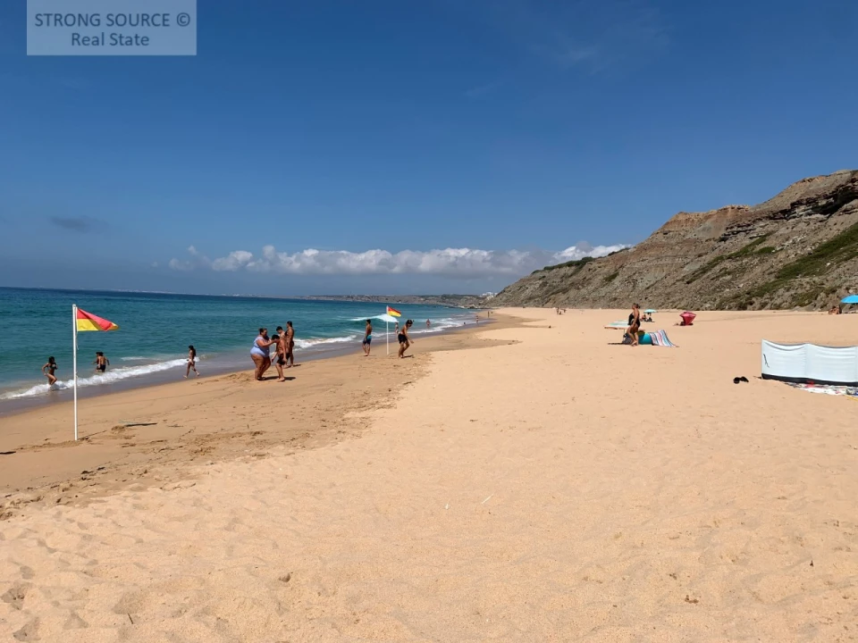 Moradia T6 para Venda em Miragaia e Marteleira Foto 117