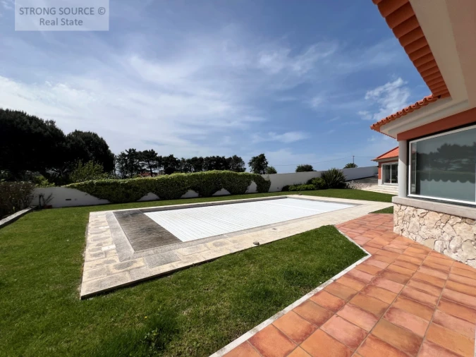 Moradia T6 para Venda em Miragaia e Marteleira Foto 18