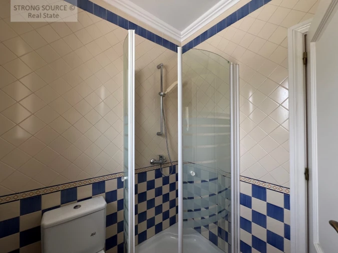 Moradia T6 para Venda em Miragaia e Marteleira Foto 30