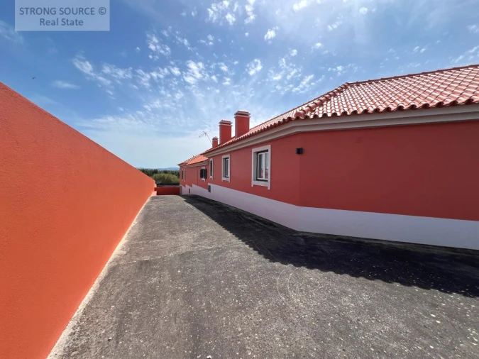 Moradia T6 para Venda em Miragaia e Marteleira Foto 90