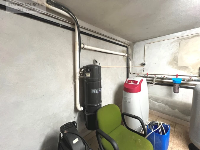 Moradia T6 para Venda em Miragaia e Marteleira Foto 100