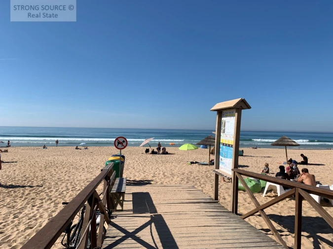 Moradia T6 para Venda em Miragaia e Marteleira Foto 108