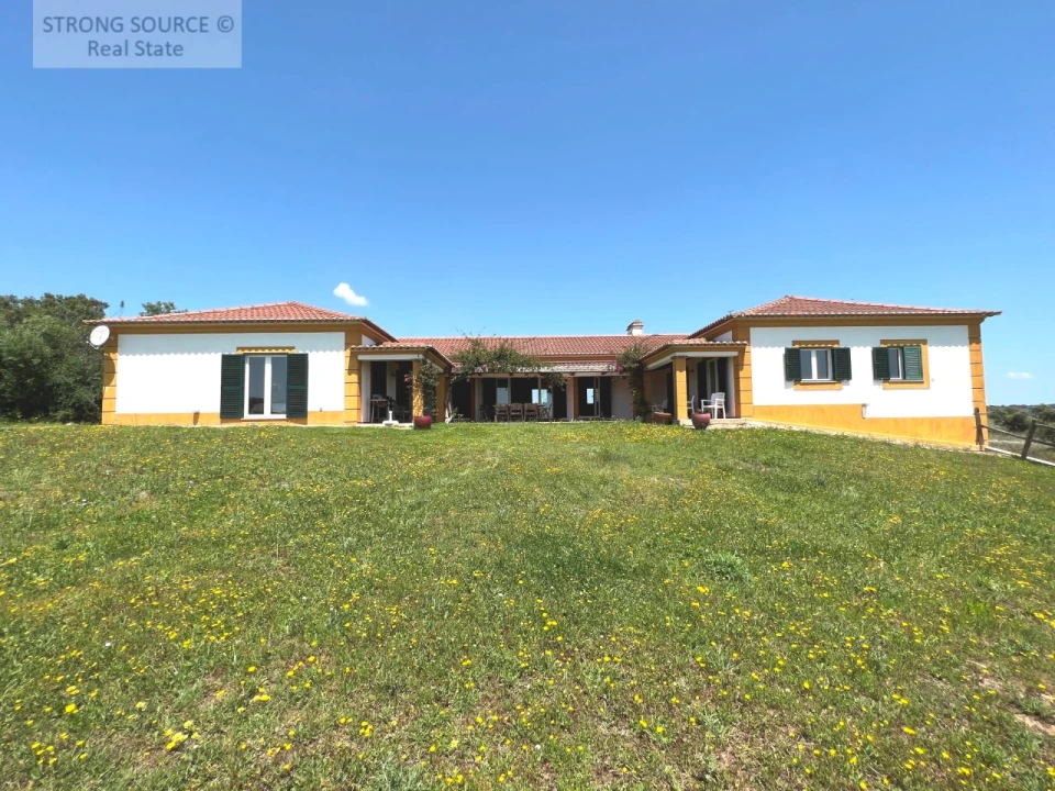 Moradia T6 para Venda em Torrão Foto 10