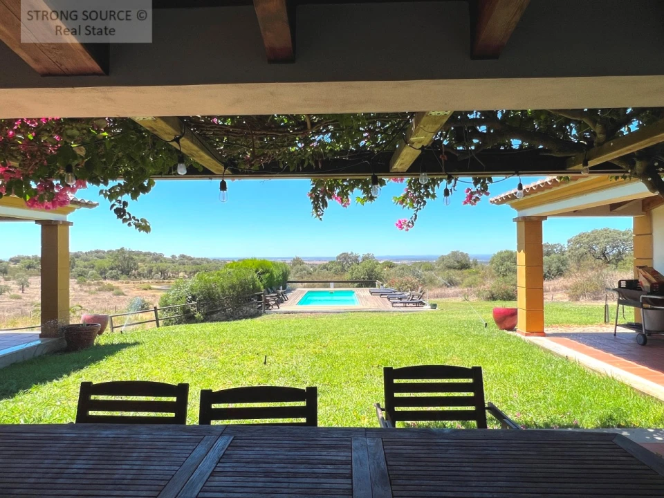 Moradia T6 para Venda em Torrão Foto 20