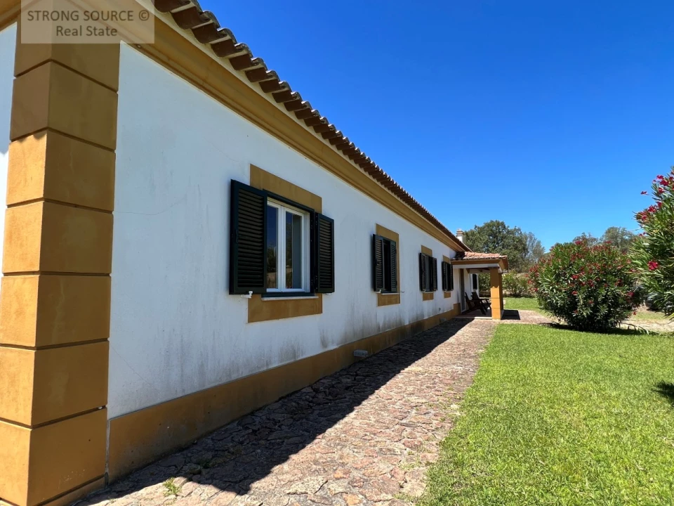 Moradia T6 para Venda em Torrão Foto 165