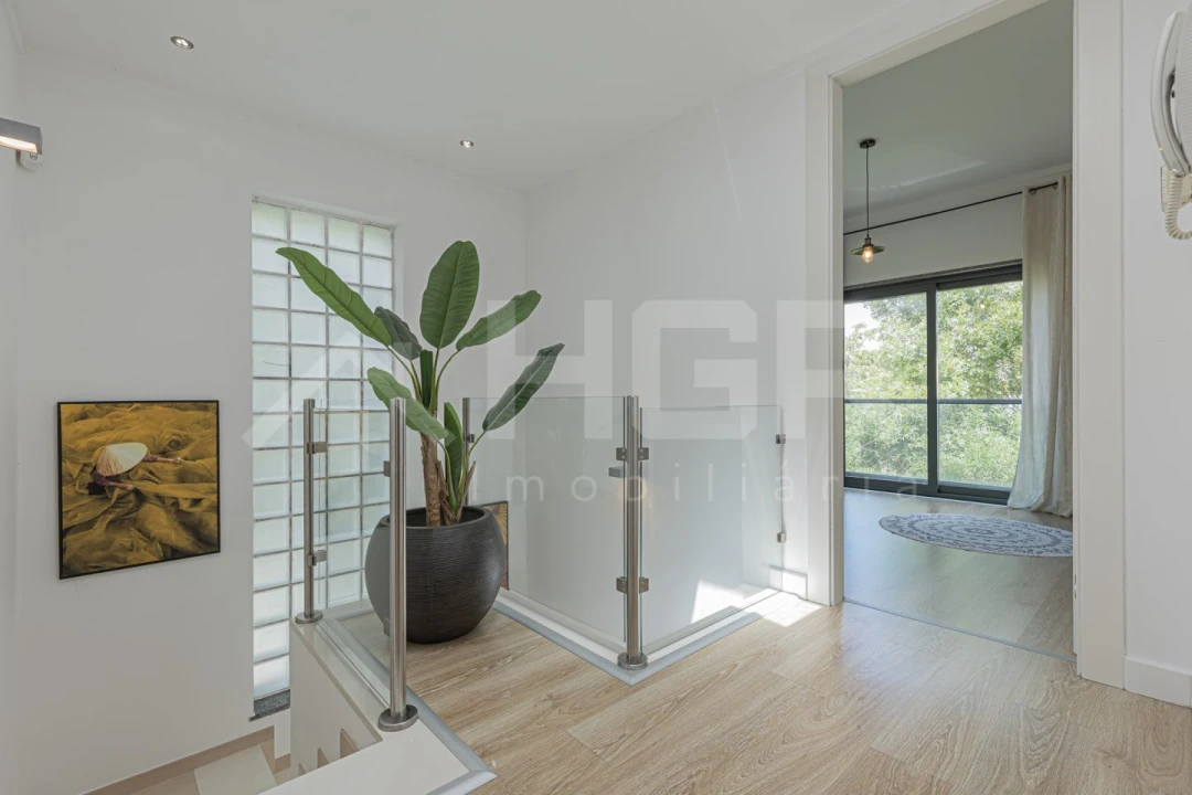 Moradia T4 para Venda em Santo Antonio da Charneca Foto 12