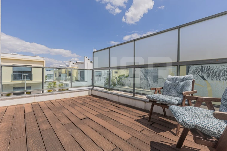 Moradia T4 para Venda em Santo Antonio da Charneca Foto 16