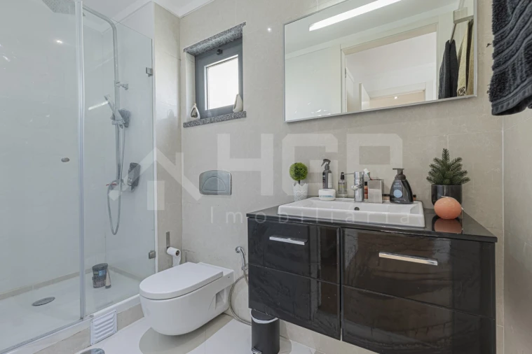 Moradia T4 para Venda em Santo Antonio da Charneca Foto 17