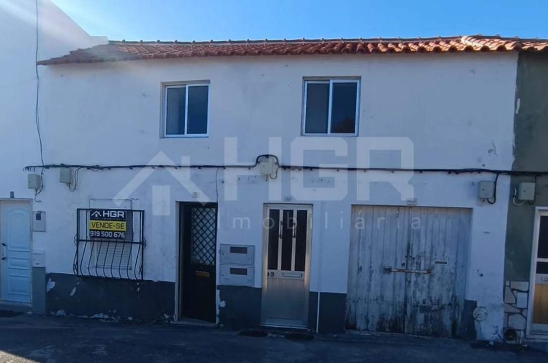 Moradia T3 para Venda em Marvila, Ribeira Santarém, São Salvador, São Nicolau Foto 2
