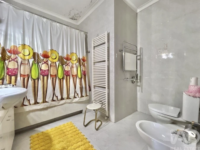 Moradia T5 para Venda em Vouzela e Paços de Vilharigues Foto 15