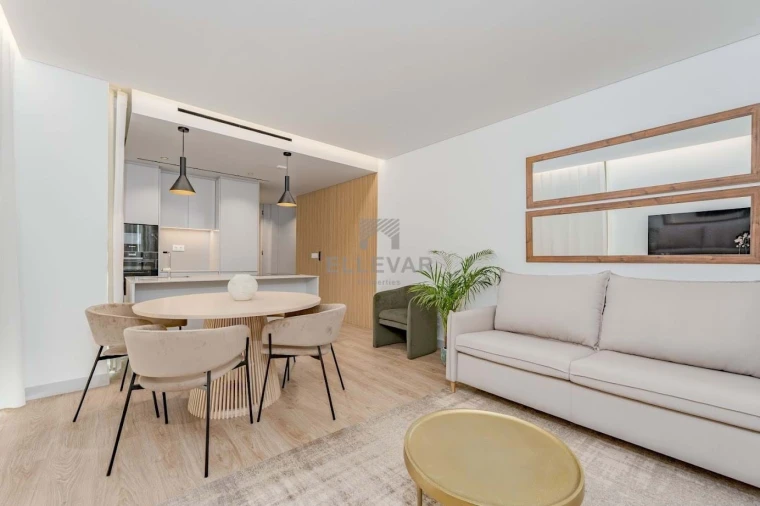 Apartamento T1 para Venda em Calheta Foto 5