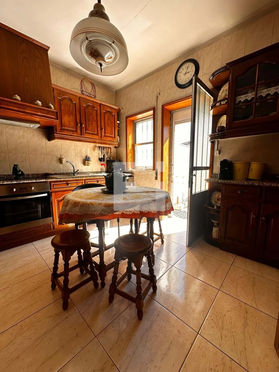 Moradia T4 para Venda em Braga (Maximinos, Sé e Cividade) Foto 13