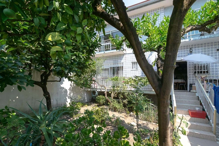 Moradia T4 para Venda em Braga (Maximinos, Sé e Cividade) Foto 17