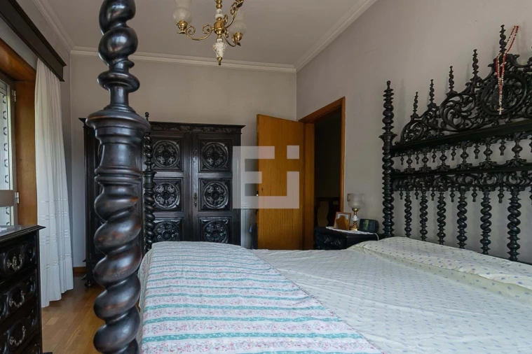 Moradia T4 para Venda em Braga (Maximinos, Sé e Cividade) Foto 12