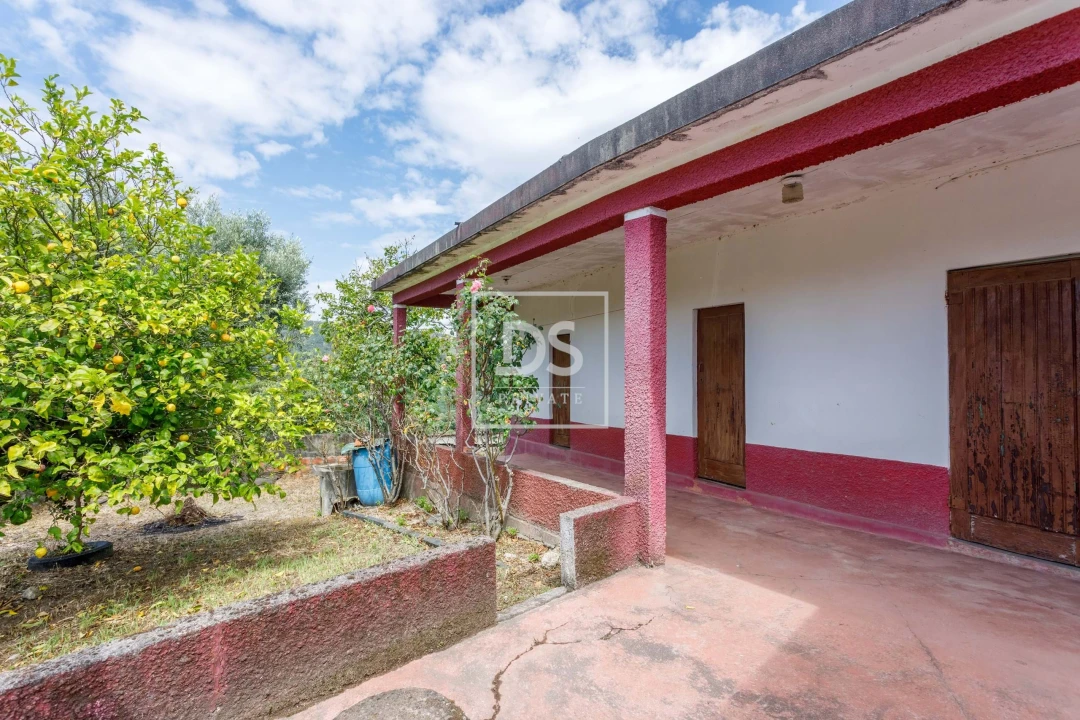 Moradia T2 para Venda em Soalhães Foto 7