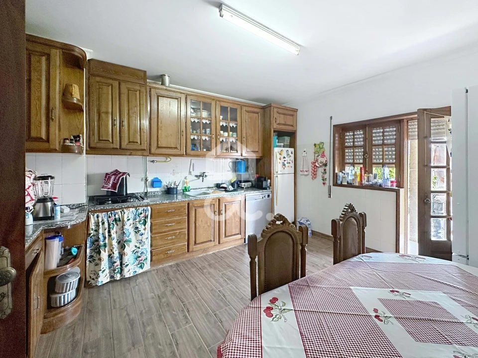 Apartamento T5 para Venda em Santa Maria Maior Foto 5