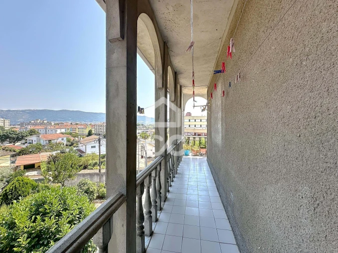 Apartamento T5 para Venda em Santa Maria Maior Foto 7