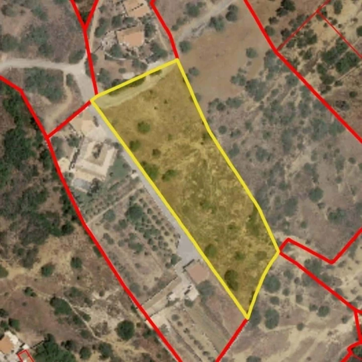 Terreno para Venda em Porches Foto 1