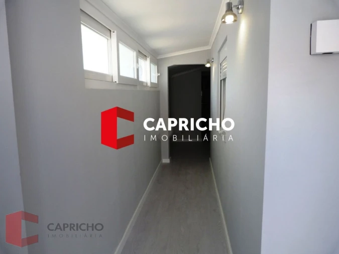 Moradia T3 para Venda em Benavente Foto 6