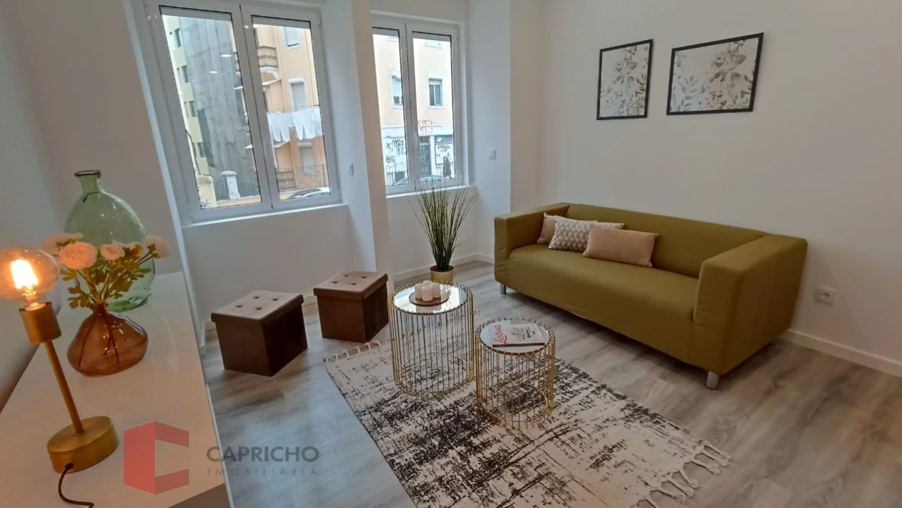 Apartamento T3 para Venda em Benfica Foto 7