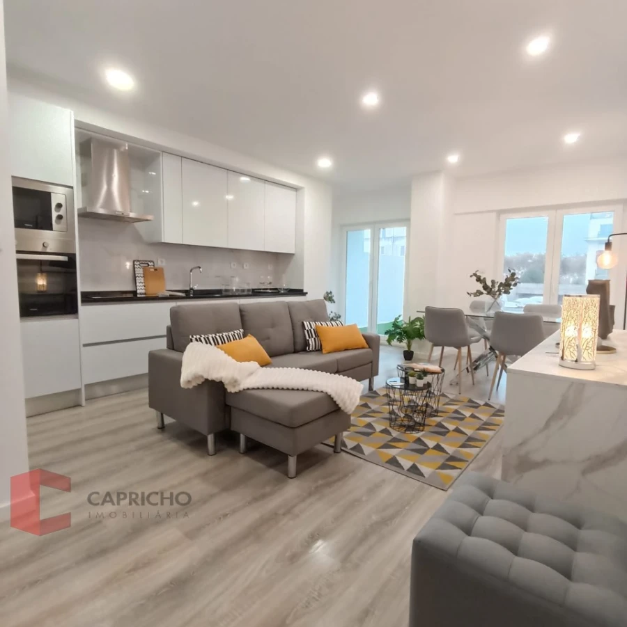 Apartamento T3 para Venda em Benfica Foto 8