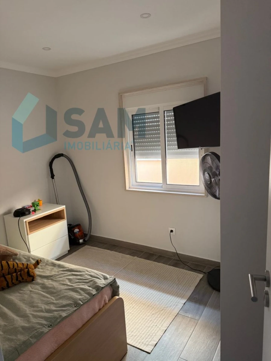 Moradia T3 para Venda em Ferrel Foto 22