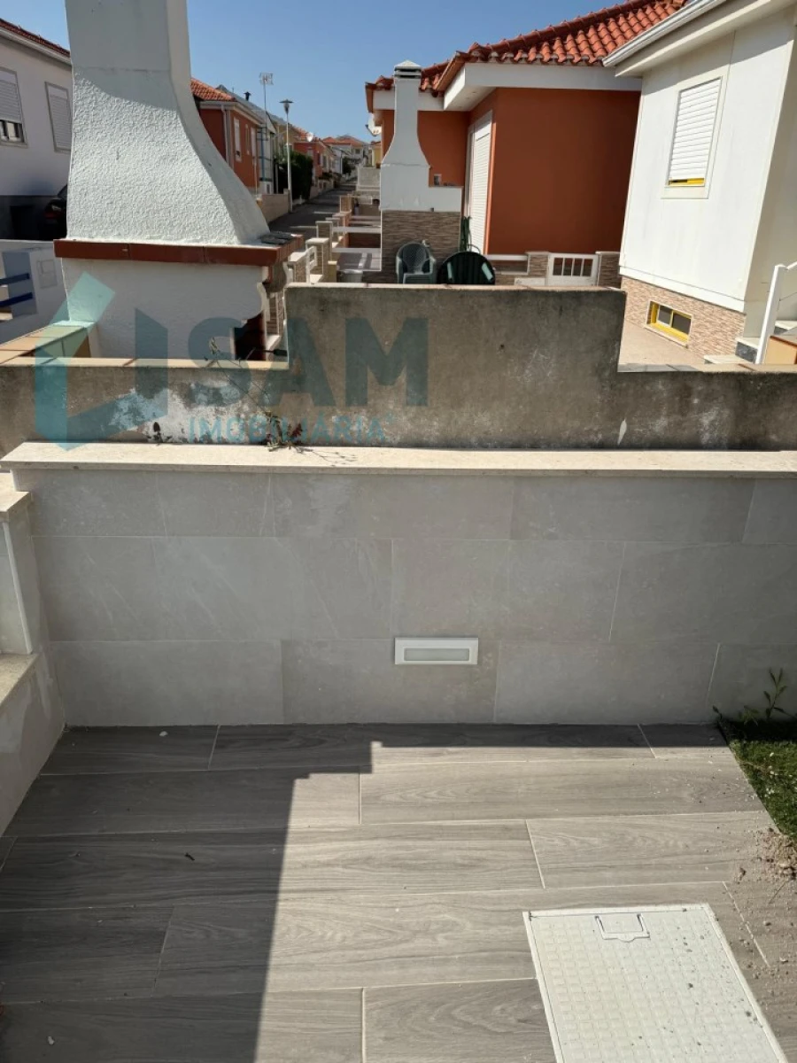 Moradia T3 para Venda em Ferrel Foto 7