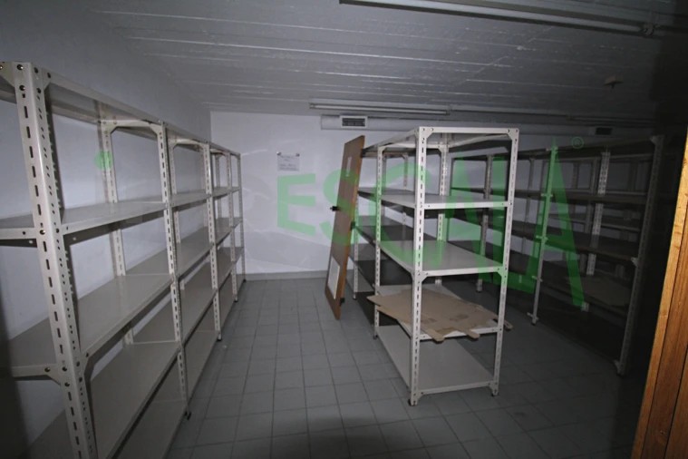 Loja para Venda em Marvila, Ribeira Santarém, São Salvador, São Nicolau Foto 30