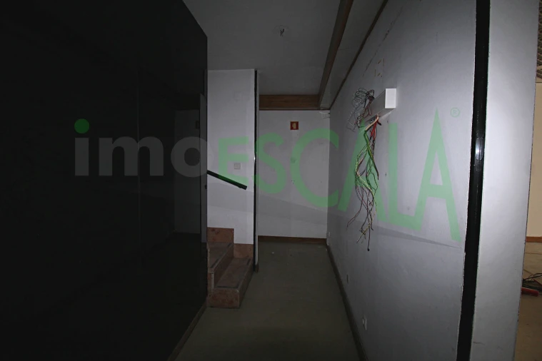 Loja para Venda em Marvila, Ribeira Santarém, São Salvador, São Nicolau Foto 22