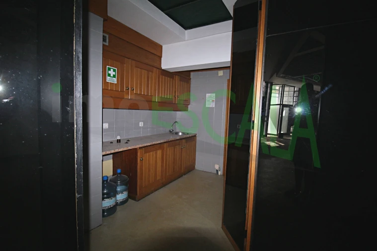 Loja para Venda em Marvila, Ribeira Santarém, São Salvador, São Nicolau Foto 19