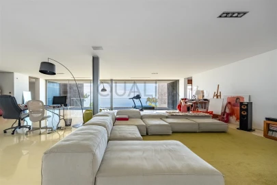 Moradia T4 para Venda em São Gonçalo