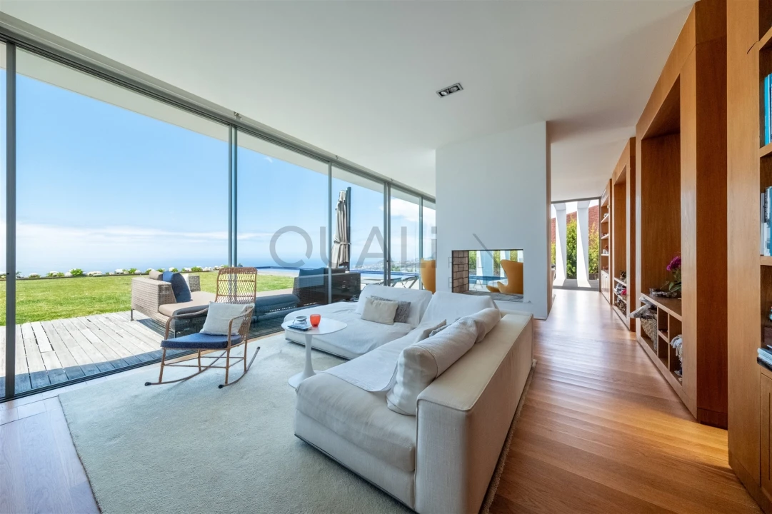 Moradia T4 para Venda em São Gonçalo Foto 3