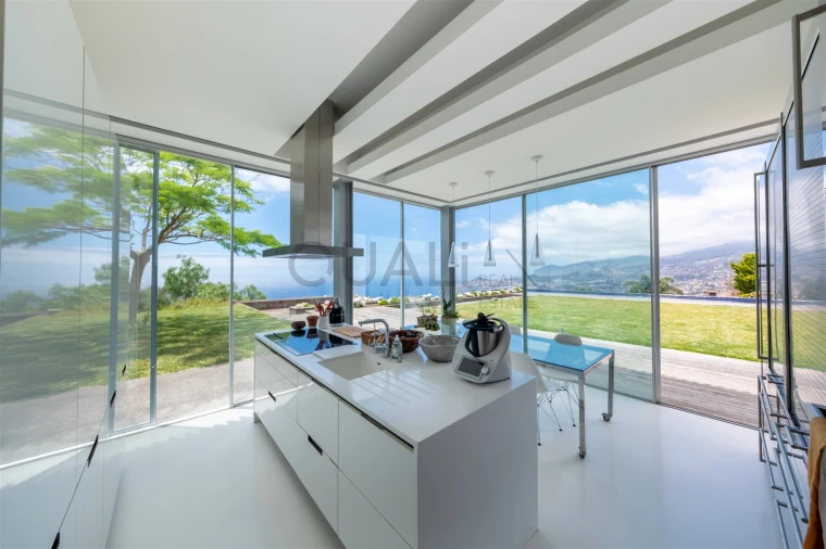 Moradia T4 para Venda em São Gonçalo Foto 5