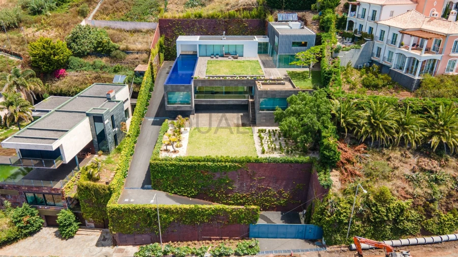 Moradia T4 para Venda em São Gonçalo Foto 2